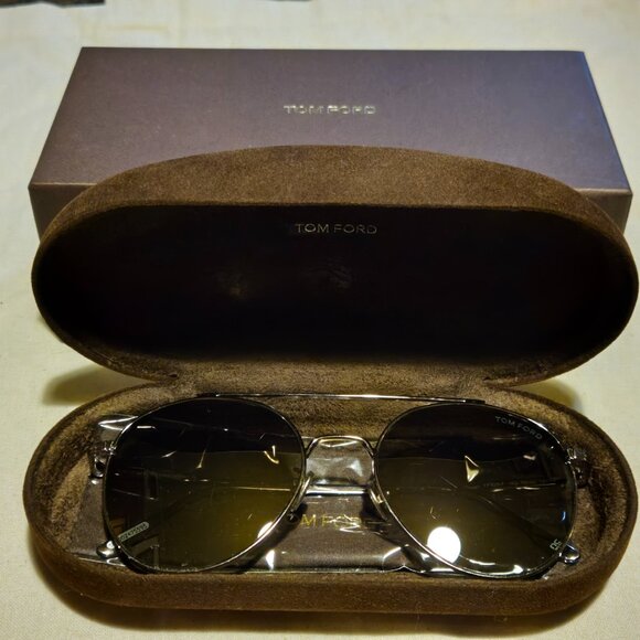 Tom Ford DECLAN TF826-F Silver Gradiant Authentic Sunglasses - Picture 12 of 16